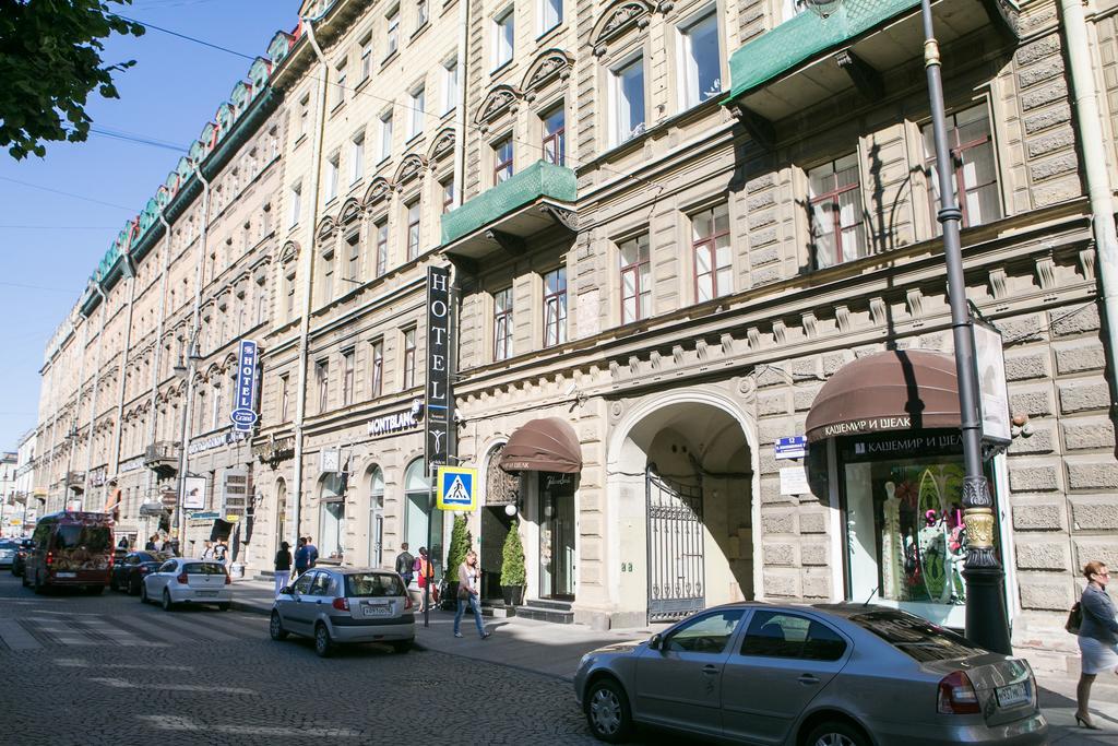 Golden Triangle Boutique Hotel Saint Petersburg Exterior photo